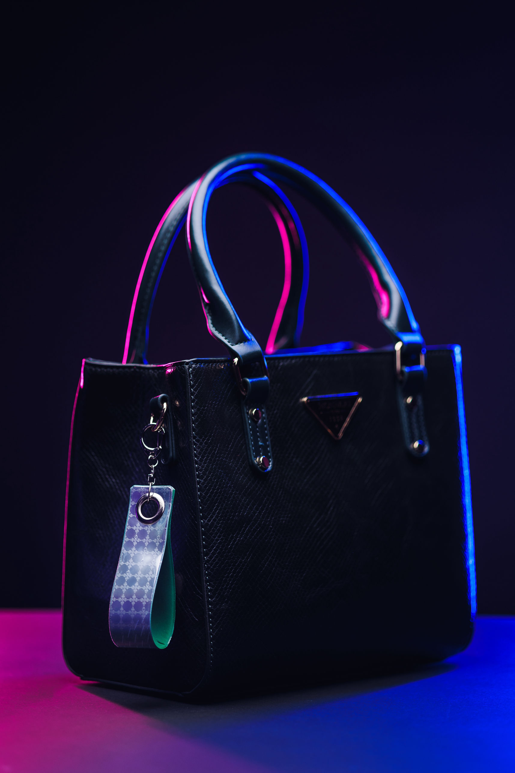 How to fashionably promote your brand?